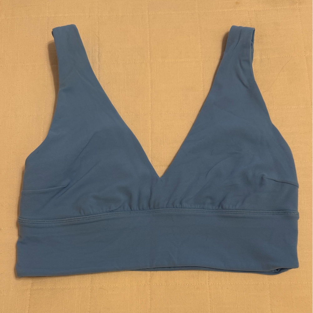 Lululemon Align V-Neck Bra - Aero Blue - Size 8